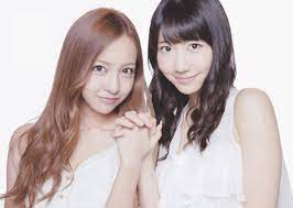 板野友美 柏木由紀 柏木由紀 板野友美 柏木