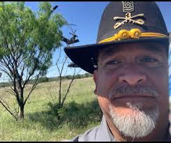 Joe Hidalgo Lopez was born in Luling TX, December 1, 1938, and went home to  be with the Lord