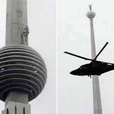 Offers naval architecture and marine engineering services in vancouver, bc. Video Incredible French Spiderman Alain Robert Scales Malaysia S Petronas Twin Towers In His Most Dangerous Stunt Yet Mirror Online