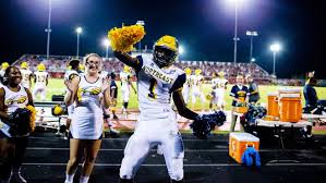 Northeast football, Fred Orr roll over Rossview