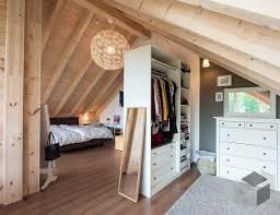 Schlafzimmer Unterm Dach Mit Ankleide In 2020 Grosses Schlafzimmer Schlafzimmer Dachschrage Dachgeschoss Schlafzimmer