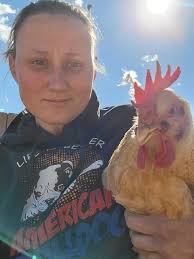 What type of predator kills a chicken but leaves the body and most of the  organs?