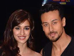 Bollywood actress disha patani received a loving birthday wish from boyfriend tiger shroff's mother ayesha shroff as she turned 29 on sunday. Throwback When Tiger Shroff Said The First Time He Met Disha Patani She Was Limping With A Foot Cast Pinkvilla