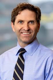 Robert Helm's Instagram, Twitter & Facebook