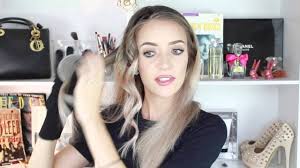 A pixie cut never goes wrong or out of fashion for women who have short and thick hair. 8 Easy One Step Hairstyles For Thick Hair That Will Improve Your Mane Game