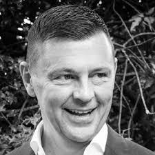 Jeffrey Moran's Instagram, Twitter & Facebook