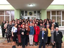 Olinescu nr 2 (1,158.88 km) dorohoi, romania. Dorohoi News Dh News Stiri Dorohoi Botosani Varsta De Aur A Scolii Gimnaziale Spiru Haret Dorohoi Foto Anunturi