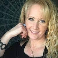 Jennie Richter's Instagram, Twitter & Facebook