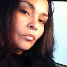 Silvia Jones (@SilviaJones)