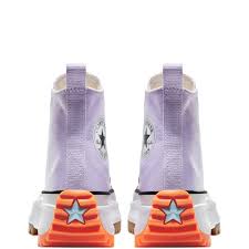 Sämtliche hier vorgestellten sneaker dicke sohle sind rund um die uhr im internet zu haben und somit in kürzester zeit bei ihnen zu hause. Sneaker Talks Battle Der Giganten Converse Run Star Hike High Top Gov