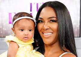 Pin On Celebrity Style Beauty