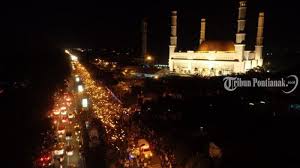 Semula, tahun baru islam 1443 h/2021 yang jatuh pada selasa 10 agustus 2021 digeser waktunya menjadi rabu 11 agustus 2021. Alasan Pemerintah Geser Hari Libur Tahun Baru Islam Jadi 11 Agustus 2021 Dan Maulid Nabi 20 Oktober Tribun Pontianak