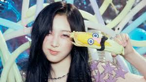 Giselle Long's Instagram, Twitter & Facebook