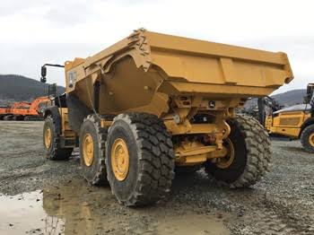 John Deere 410-P Tier Off-Highway Truck