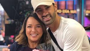 Estoy embaraza y ya tengo tres meses, declaró la presentadora a nuestro editor, armando correa , el pasado septiembre. Adamari Lopez Y Toni Costa Tuvieron Tierna Celebracion Por Sus Nueve Anos De Relacion Video Mexico Usa Eeuu Estados Unidos Nndc Tvmas El Comercio Peru