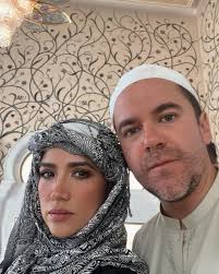 Monika Muñoz-Arr (@monikamunozarr) • Instagram photos and videos