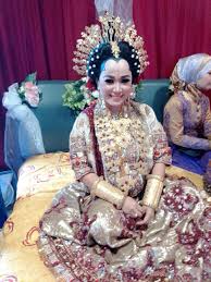 We did not find results for: Pakaian Pengantin Adat Bugis Modern Info Gtk