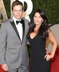 Lauren Sanchez and Estranged Husband Patrick Whitesell Are Still Living  Together amid Divorce