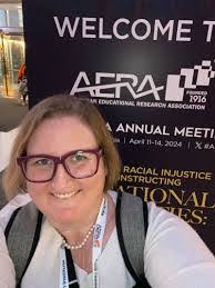 Heather Lechner's Instagram, Twitter & Facebook