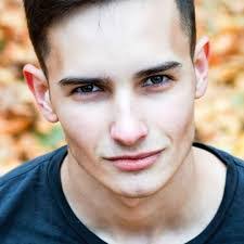 Neal Gray's Instagram, Twitter & Facebook