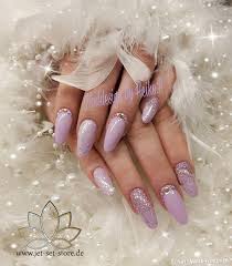 Mit ihm lassen sich schnell und recht einfach tolle nägel gestalten. 60 Nageldesign Trends Im Jahr 2018 Jetzt Ansehen