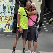 Samuel chimerenka chukwueze (1999 22 mayıs doğumlu) nijeryalı profesyonel futbolcu takımında oynayan villarreal ve. Everything You Should Know About Ifedioku Chukwueze Samuel Girlfriend Facts Bio Wiki Height Pictures Net Worth Husband Thenaijafame Blog