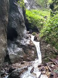 Informatii utile despre canionul 7 scari. Drumetie La Canionul 7 Scari Excursie Poiana Brasov
