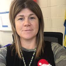 Courtney Jasper's Instagram, Twitter & Facebook