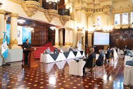 Guatemala busca mejorar puntuación en el Doing Business