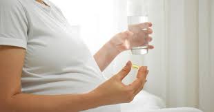 Kalau biasanya kamu makan berat tiga kali sehari, coba perlahan mengubah kebiasaan tersebut dengan cara makan. Makan Vitamin Diberikan Doktor Masa Hamil Tak Menyebabkan Bayi Besar Dan Berat Ibu Naik Pa Ma
