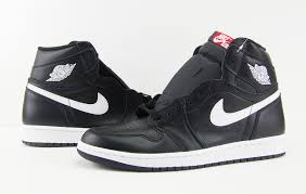 Air Jordan 1 Retro High Og Black And White Air Jordan 1 High Retro Og Black White Yin Yang Premium Essentials Pack Review On Feet Air Jordans Womens Sneakers Nike Shoes Outfits