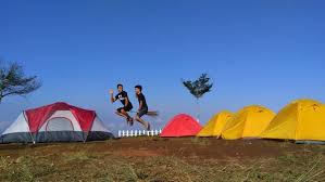 Pasalnya, wisata ini terbilang baru dan menyuguhkan panorama alam yang sangat menawan yang didukung juga dengan wahana seru. Tiket Masuk Germanggis Cilongok Purwokerto Jadwaltravel Com