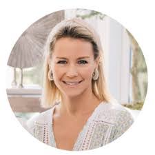 Carissa Benjamin's Instagram, Twitter & Facebook