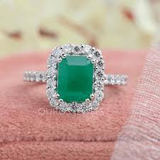 Diamond Emerald Rings 2025