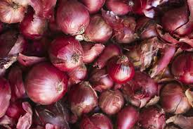 Tidak ada salahnya jika mencoba menanam. Cara Menanam Bawang Merah Di Rumah Dengan Polybag Gampang Banget Rumah123 Com