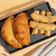 We're bringing back the reina pepiada arepa star. Bacan Comidas Delivery Takeout 369 Roncesvalles Avenue Toronto Menu Prices Doordash