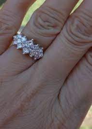Which Hand Does Your Wedding Ring Go On Awesome 52 Which Finger Do You Wear A Promise Ring Wedding Rings For Women Gold Ring Designs Wedding Rings