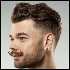 29 wellige frisuren fur manner 2018 mannstil frisuren frauen frisuren frisurentrends frisurenfle hipster haarschnitte lockiges haar jungs hipster frisur