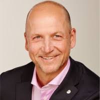 30+ Profile mit dem Suchbegriff „Kozuch“