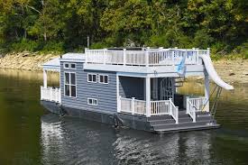 houseboat ideas for relaxed days spent