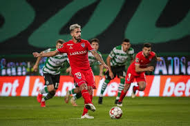 O flashscore.pt fornece todos os resultados ao vivo, resultados finais e listas de jogos, incluindo as classificações, comparação entre equipas e comparação de odds para a primeira liga 2020/2021. Jogo E Adiado Em Portugal Por Causa De 29 Casos Da Covid 19 Sem Condicoes Jovem Pan