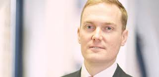 Senior Management & Trustees