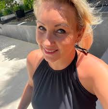 Familia de #Ballenas 🐳 en la bahía de #Calpe