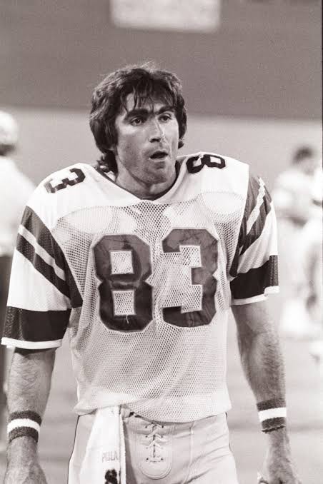 I became NFL's oldest rookie ever at 30 – I quit my day jobs and had a dramatic career change to fulfil my dream
