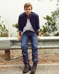 100 Gavin MacIntosh ideas