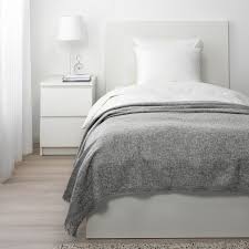 Ingrun Plaid Grau Ikea Deutschland In 2020 Bed Spreads Ikea Grey Throw