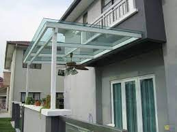 Namun sebelumnya kami juga akan memberikan informasi bahwa atap kaca acrylic merupakan model atau jenis kanopi kaca minimalis yang sekarang sangat populer di kalangan masyarakat indonesia. Ahli Pemasangan Atap Acrylic Manggarai Barat