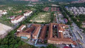 It is also known as the airport city. Sekolah Menengah Kebangsaan Bandar Baru Salak Tinggi Youtube