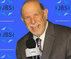 Mark Golub's Instagram, Twitter & Facebook