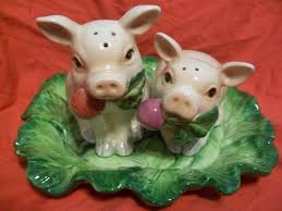 Fitz And Floyd Pig Salt And Pepper Ebay Fitz And Floyd Stuffed Peppers Salt And Pepper Set